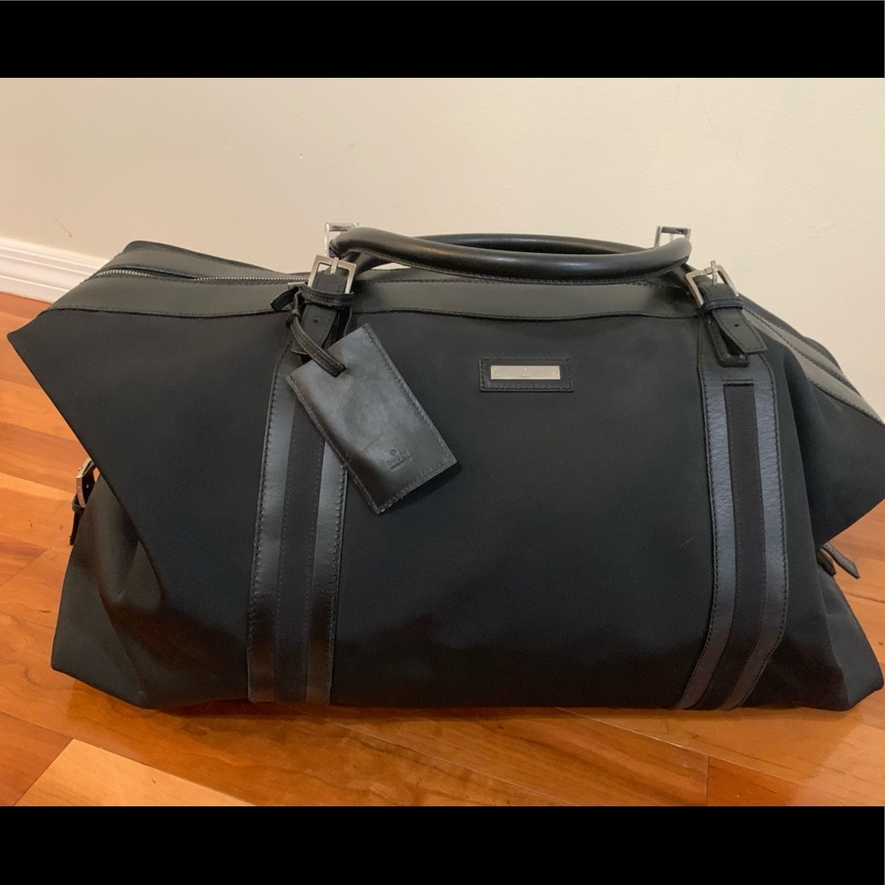 ✈️ Gucci black travel bag 🧳